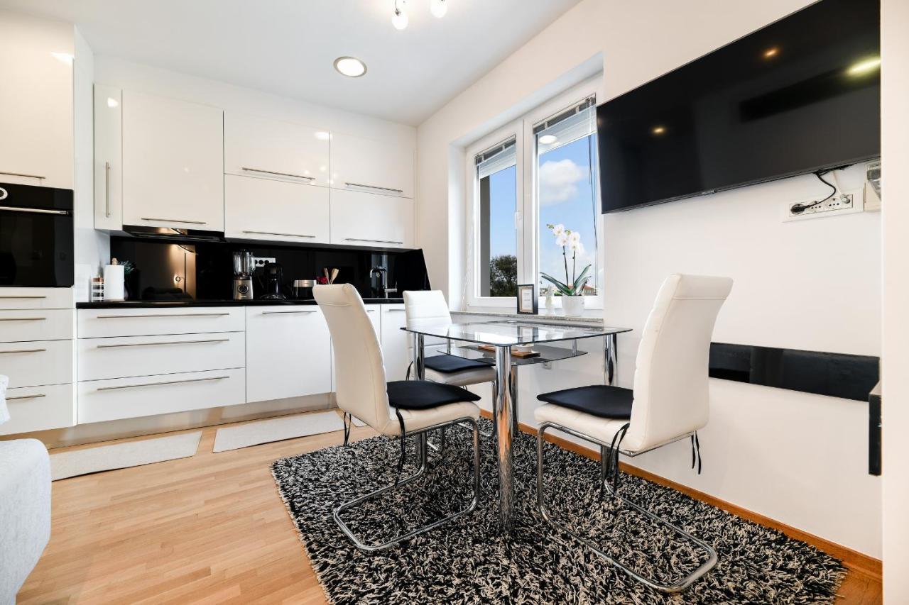 Lauris Luxury Apartment Zadar Eksteriør billede
