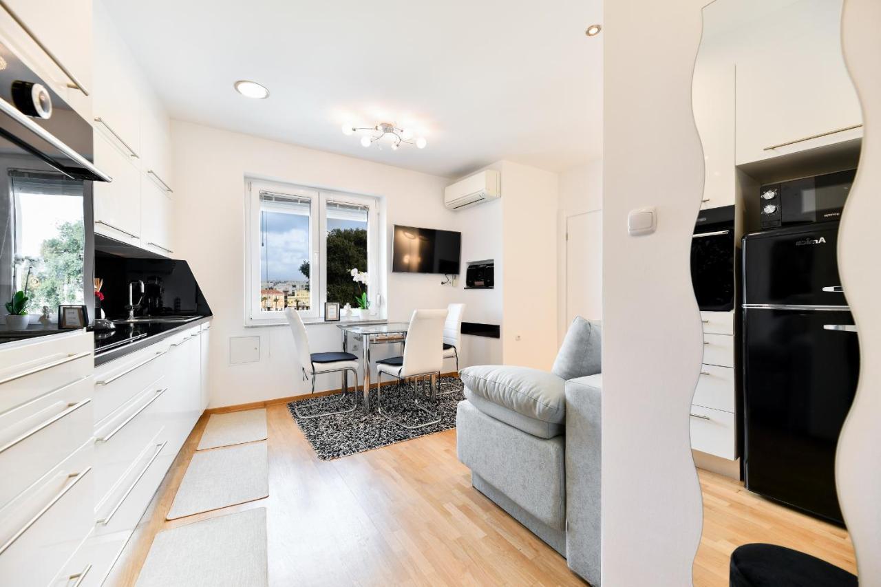 Lauris Luxury Apartment Zadar Eksteriør billede